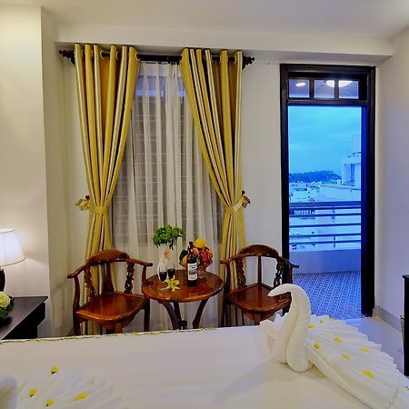 Full House Hotel Нячанг Екстер'єр фото