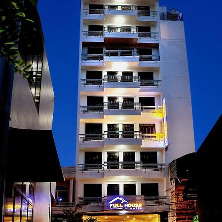 Full House Hotel Нячанг Екстер'єр фото
