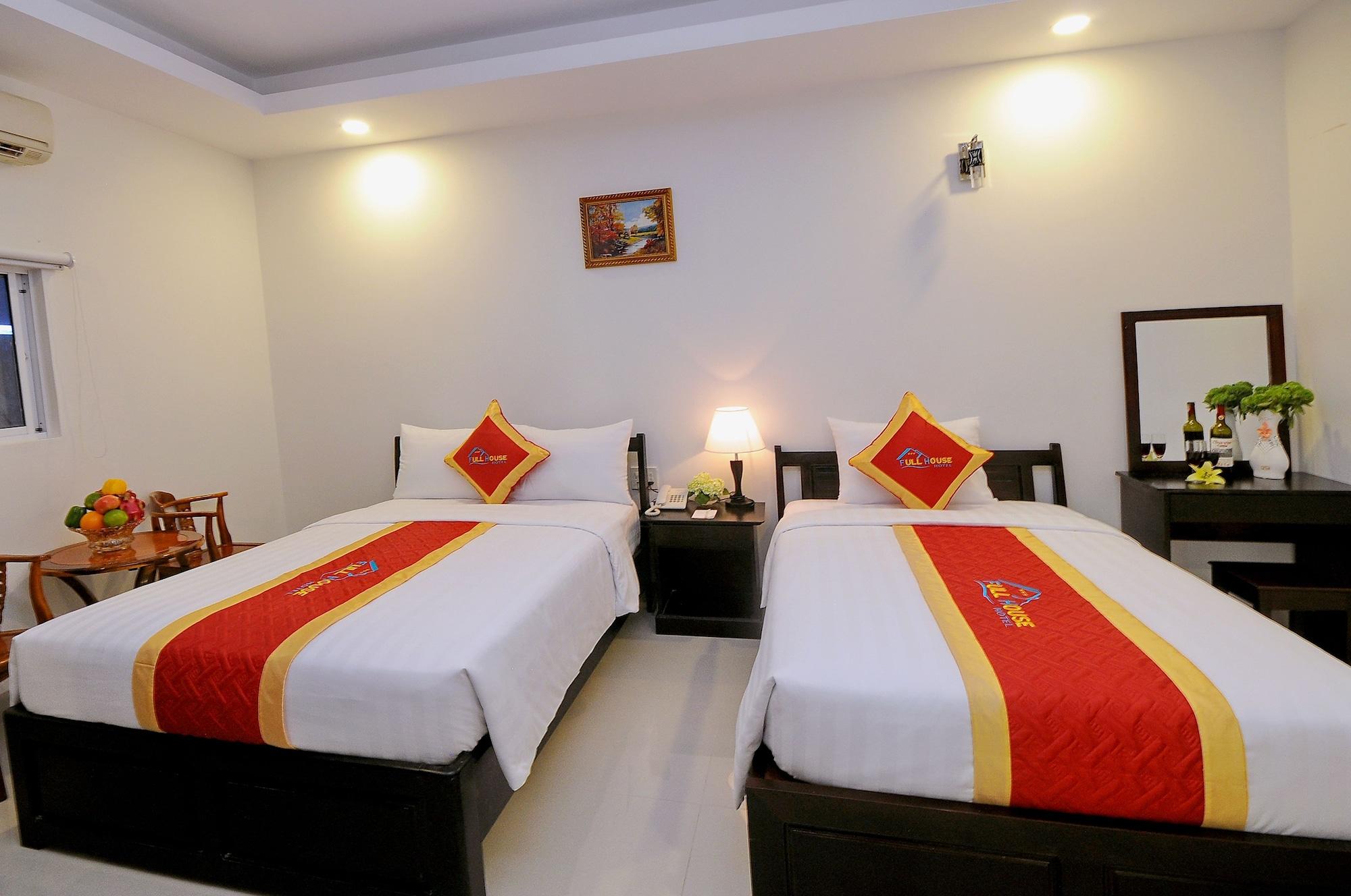 Full House Hotel Нячанг Екстер'єр фото