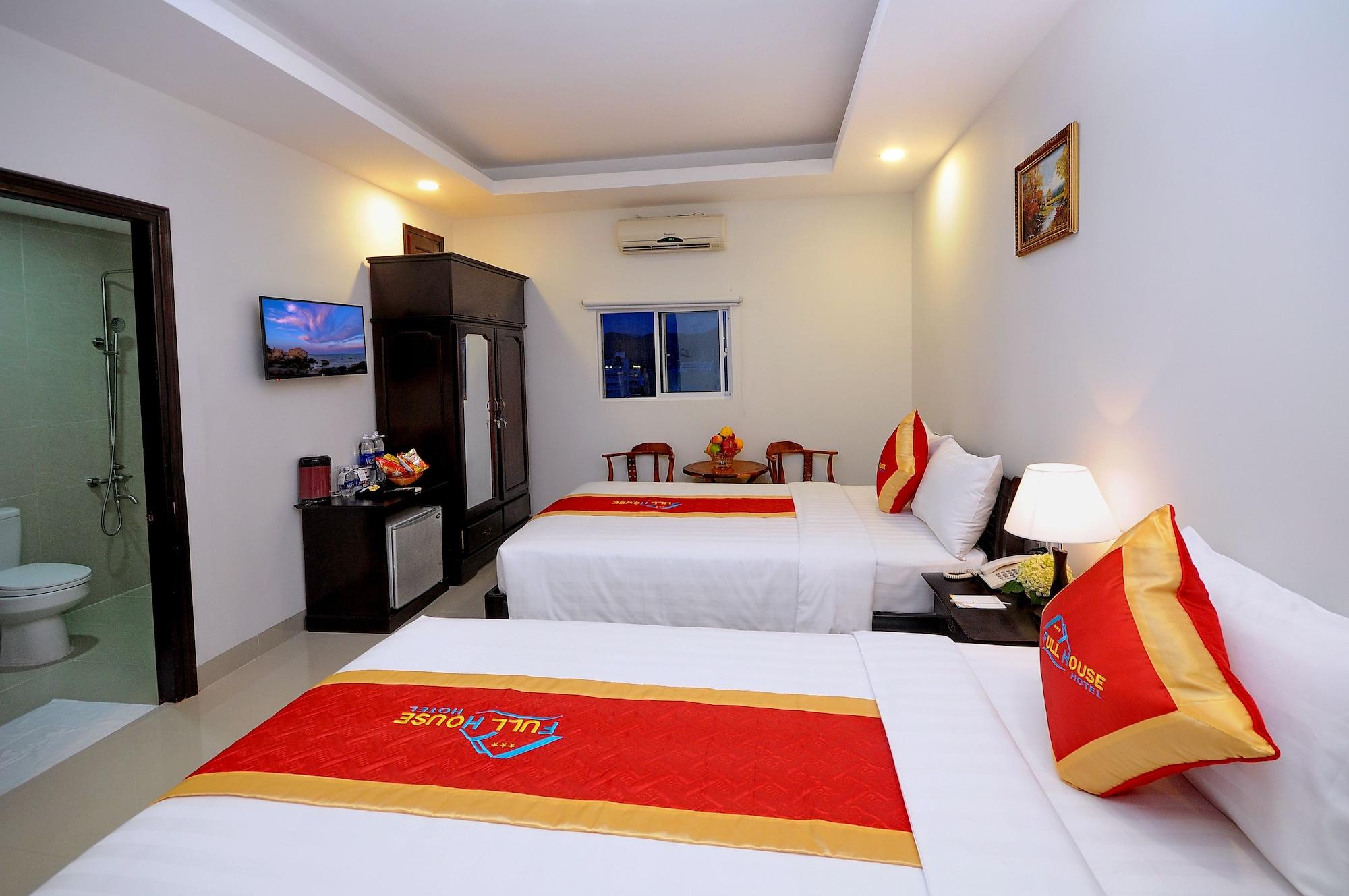 Full House Hotel Нячанг Екстер'єр фото
