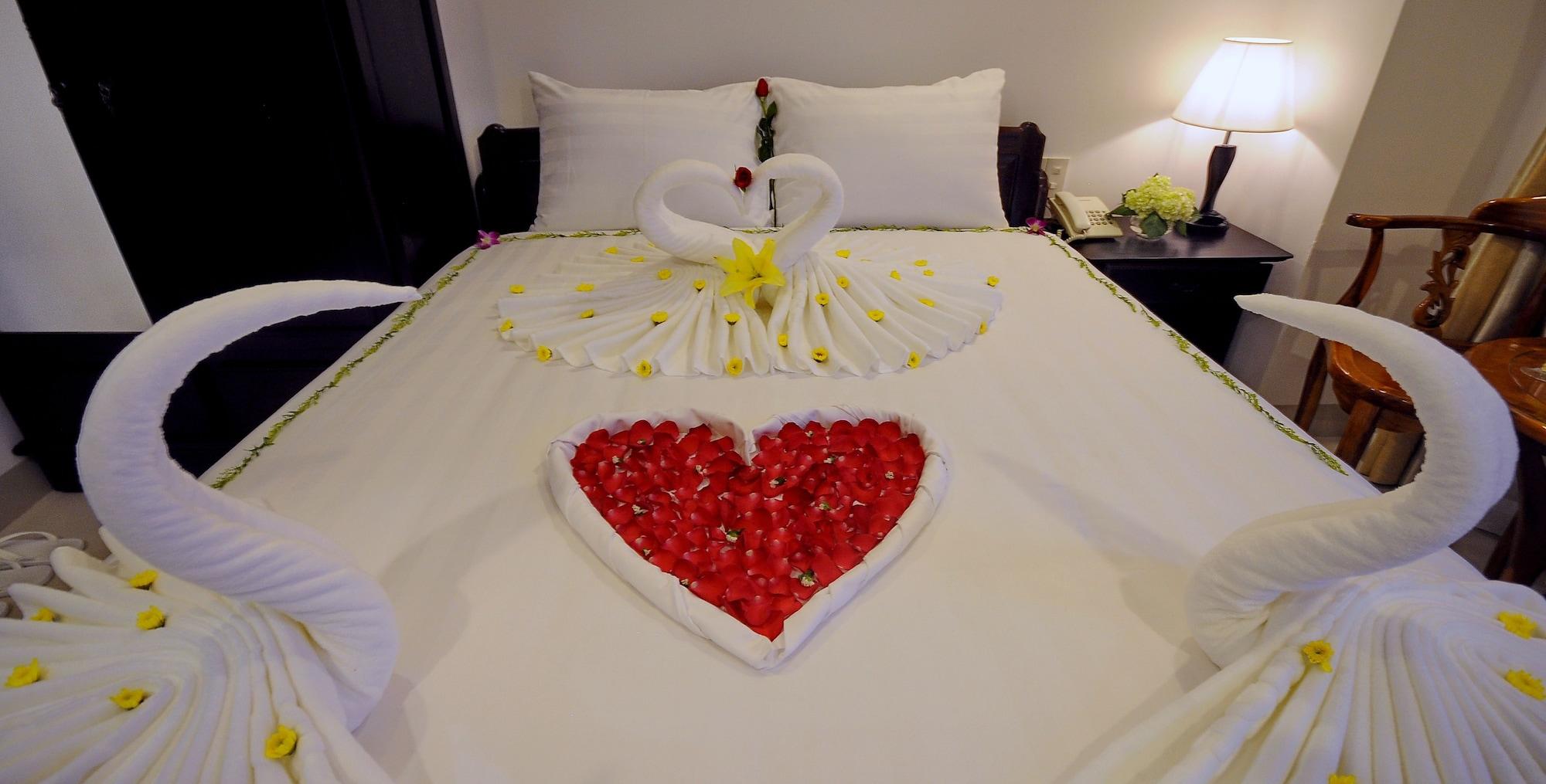 Full House Hotel Нячанг Екстер'єр фото