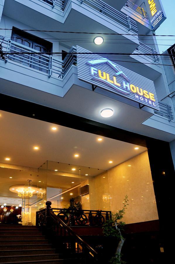 Full House Hotel Нячанг Екстер'єр фото