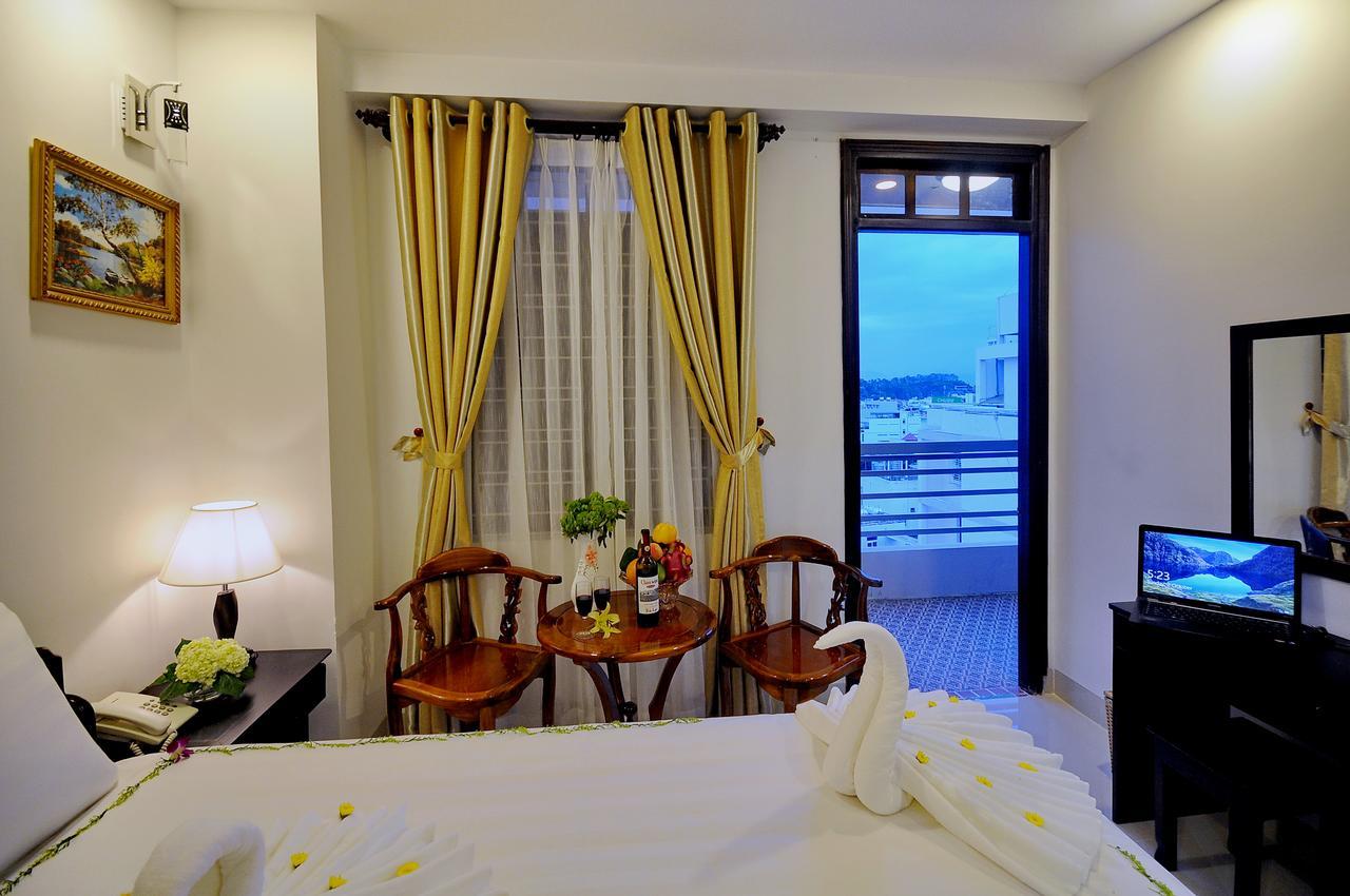 Full House Hotel Нячанг Екстер'єр фото
